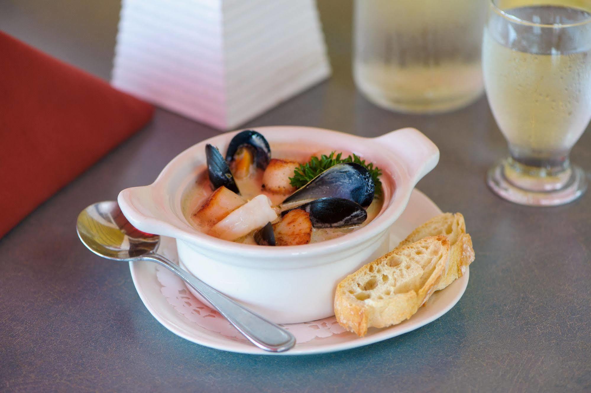 Auberge Gabriele Inn Shediac Luaran gambar